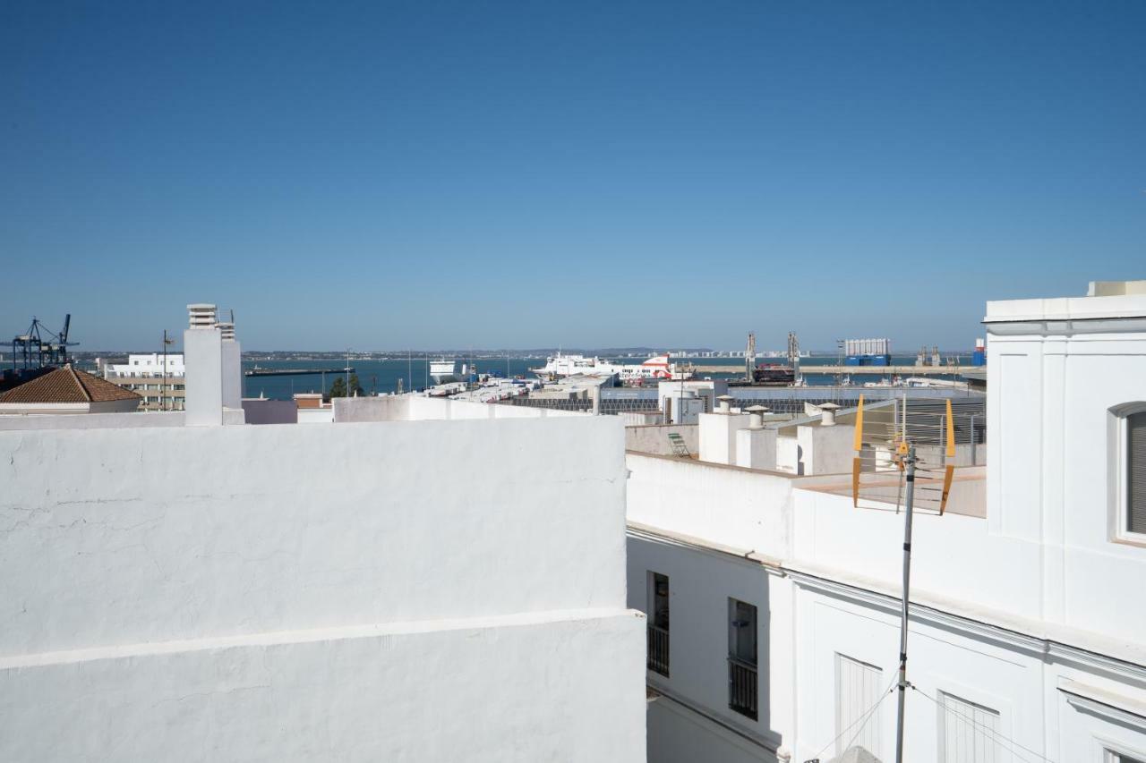 Atico Santa Maria En El Corazon De Cadiz Cádiz Exterior photo