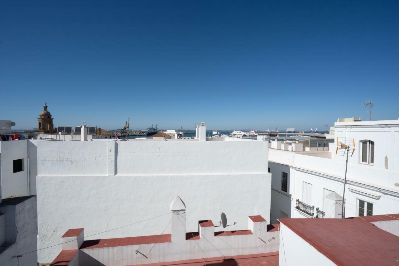 Atico Santa Maria En El Corazon De Cadiz Cádiz Exterior photo